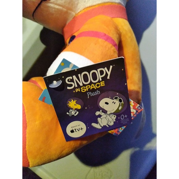 New Macys SNOOPY Astronaut Christmas Thanksgiving 2022 Parade Balloon Plush Dog - Picture 2 of 10